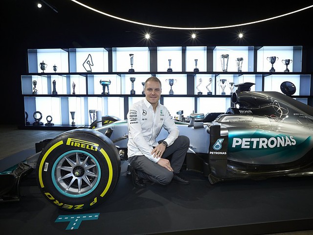 F1 Bottas szigorú szabályokat akar csapaton belül