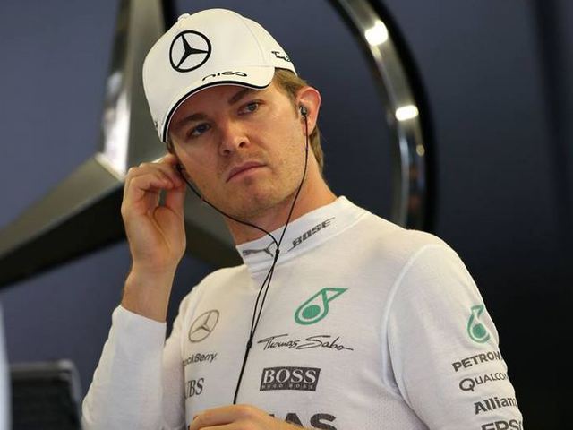 F1 Rosberg elsőségével és nagy balesettel ért véget a harmadik szabadedzés