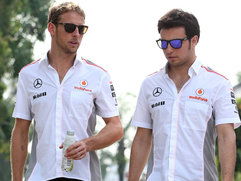 Jenson-Button-Sergio-Perez.jpg