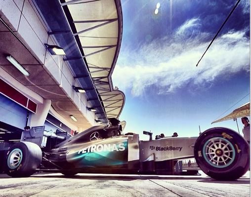 mercedes w05.JPG