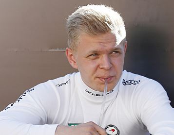 kevin magnussen - mclaren.JPG