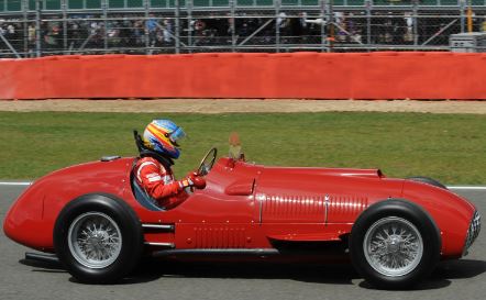 alonso 2011 silverstone.JPG