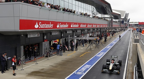 silverstone-boxutca.jpg