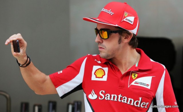 Alonso a Ferrarit bírálta.jpg