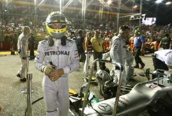Rosberg a kisebb rajtszámot szeretné.jpg