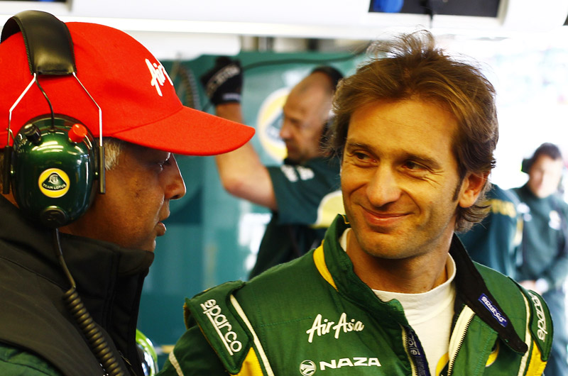 jarno trulli - tony fernandes.jpg