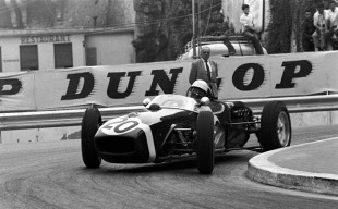 stirling moss monaco 1961.jpg