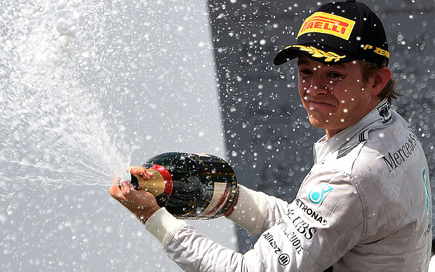 Rosberg győzelme - Interlagos, 2014.jpg