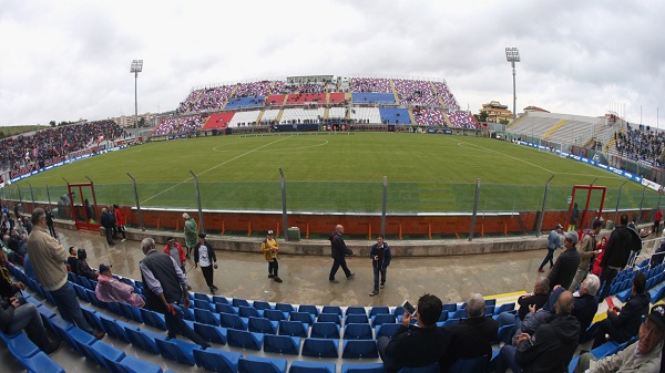 crotone_stadio.jpg