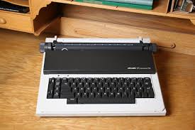 electronic_typewriter.jpg