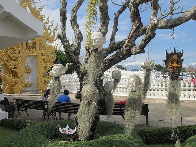 wat-rong-khun-6[6].jpg