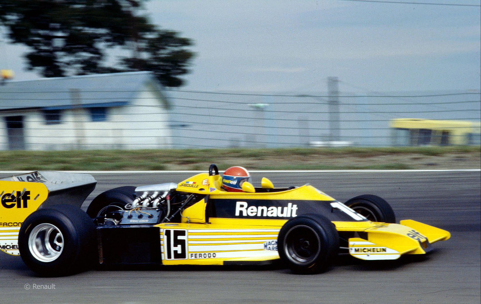 1977_renaultrs01.jpg