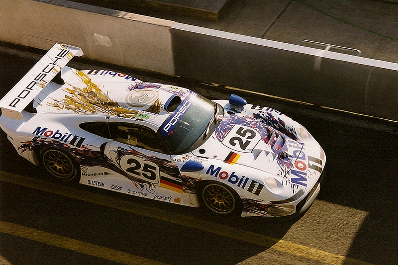 1996_porsche_911gt1.jpg