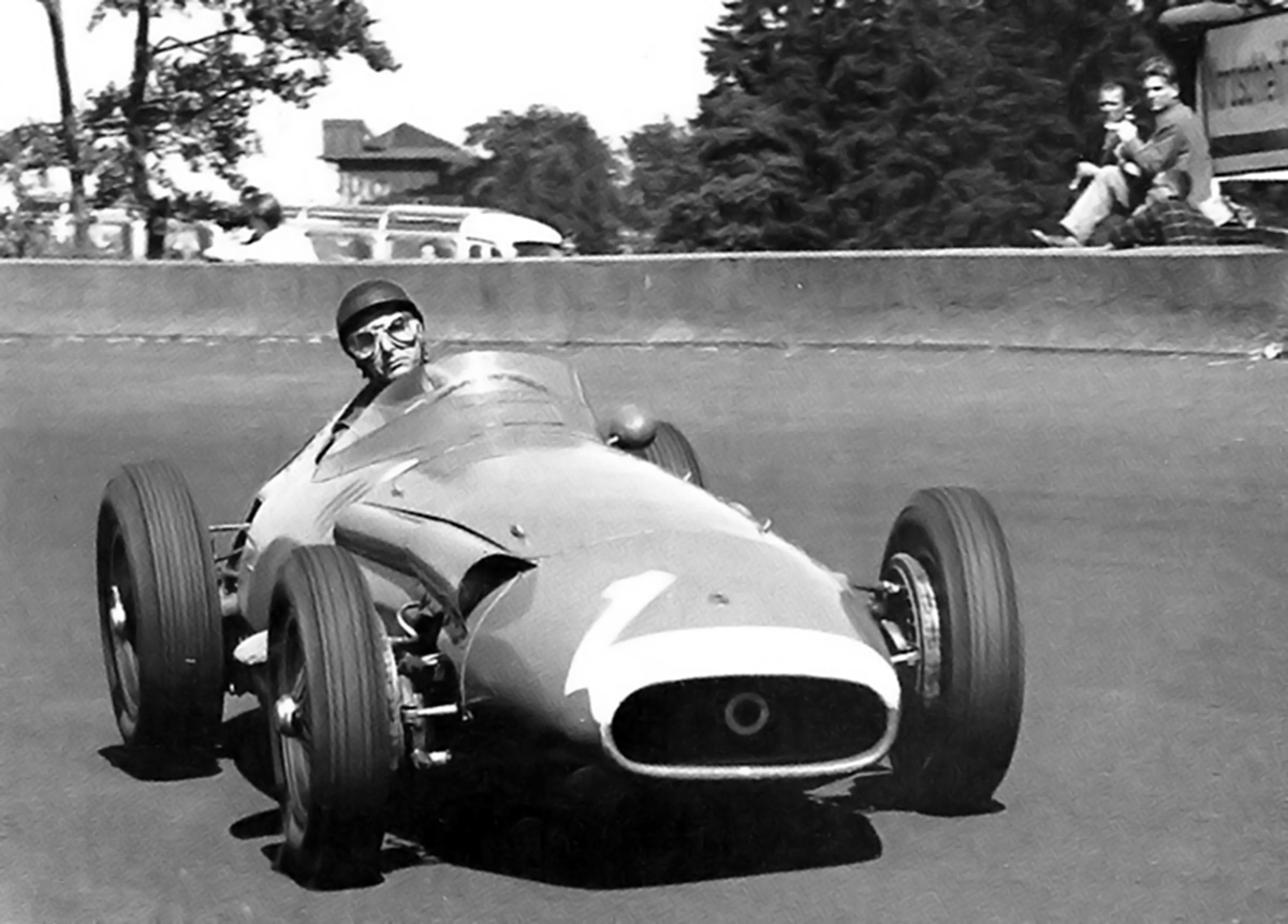 fangio_maserati.jpg