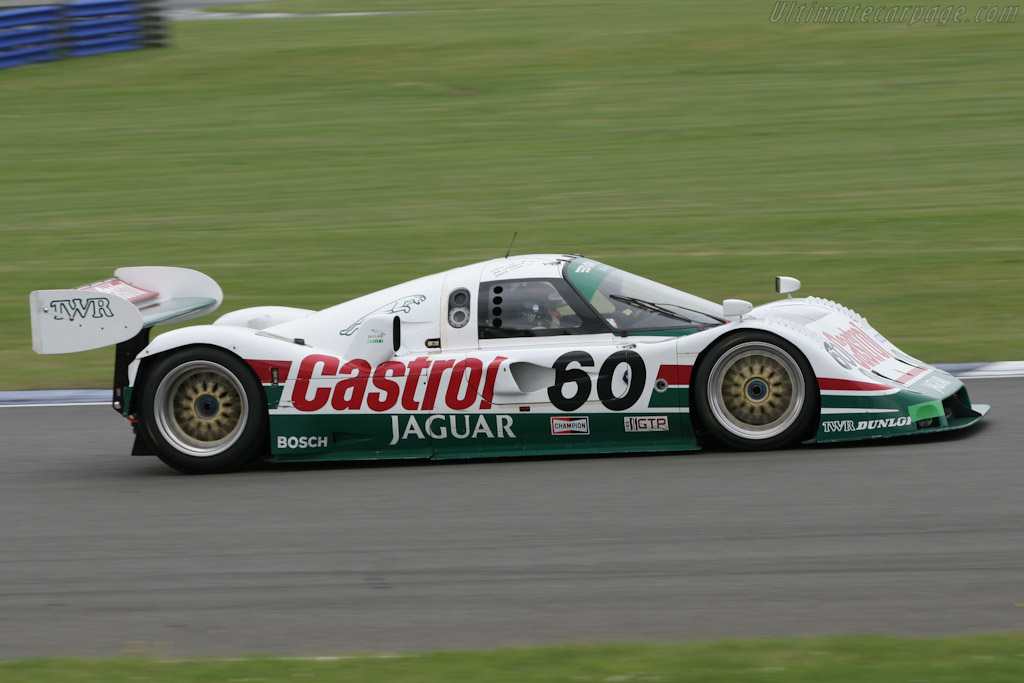 jaguar-xjr-10.jpg