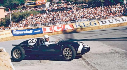 m_trintignant_cooper_monaco58.jpg