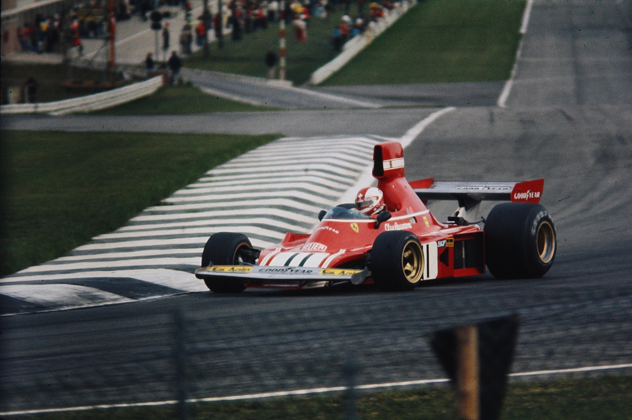 regazzoni_ferrari.jpg