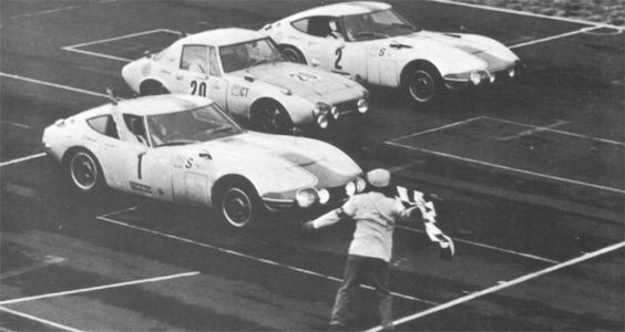 toyota2000gt_fuji24h_1967.jpg