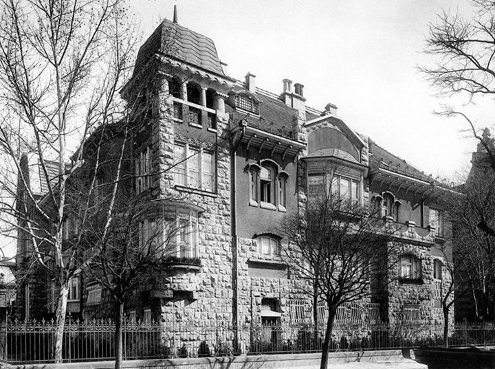 andrassyut101-schanzervilla-1910korul.jpg