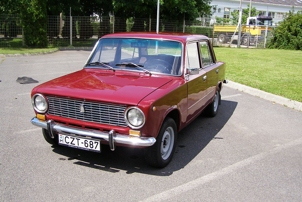 zsiguli-1975-vaz2101.jpg