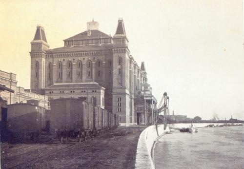 fovarosi.blog.hu: Elevator-Kozraktarak-1909-01