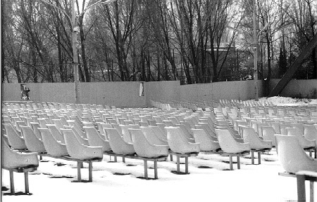 fovarosi.blog.hu: VorosmartyKertmozi-1990esEvekEleje-filmkultura.hu