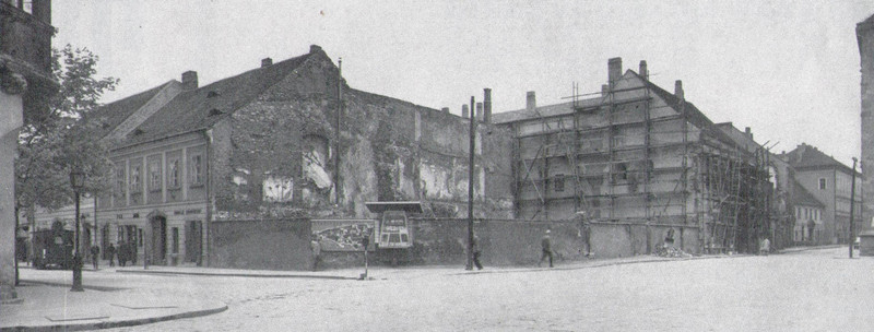 fovarosi.blog.hu: BurgHotel-MagyEpMuv-1964-01-p02
