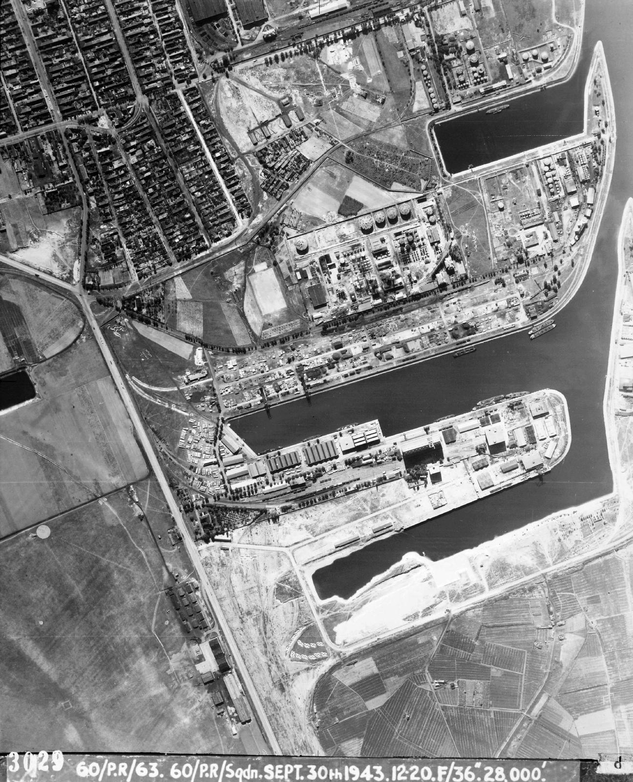 fovarosi.blog.hu: CsepeliSzabadkikoto-19430930-fortepan.hu-41710