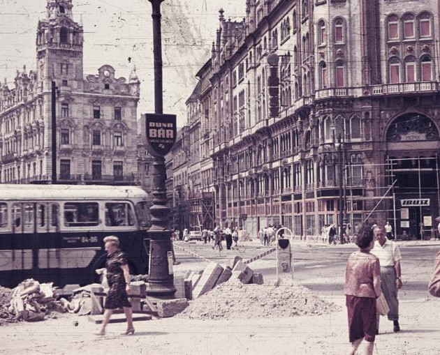 fovarosi.blog.hu: FerenciekTere-1960asEvekEleje-fortepan.hu-44101 - indafoto.hu