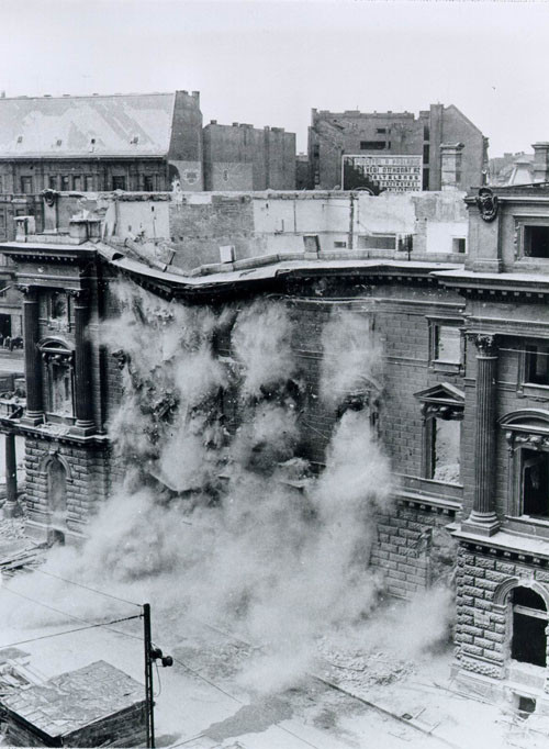 fovarosi.blog.hu: NemzetiSzinhaz-19650423-UtolsoFalszakaszRobbantasa - indafoto.hu