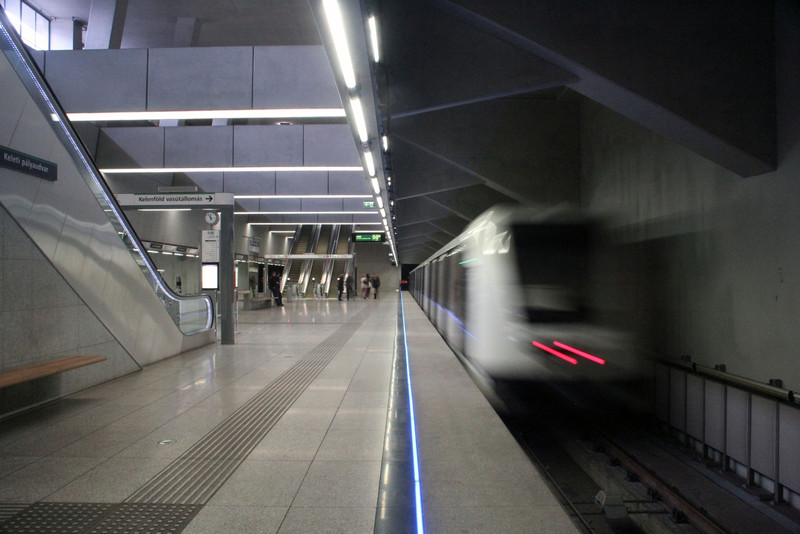 fovarosi.blog.hu: Metro4-BarossTer-20150419-13 - indafoto.hu