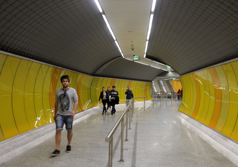 fovarosi.blog.hu: Metro4-20140329-47 - indafoto.hu