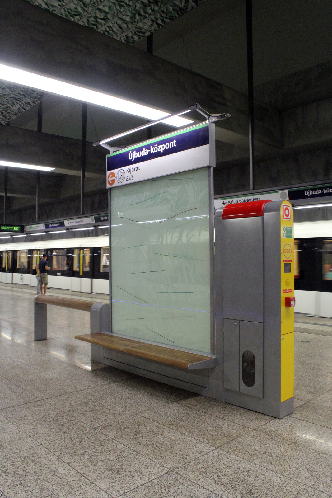 fovarosi.blog.hu: Metro4-UjbudaKozpont-20150726-15 - indafoto.hu