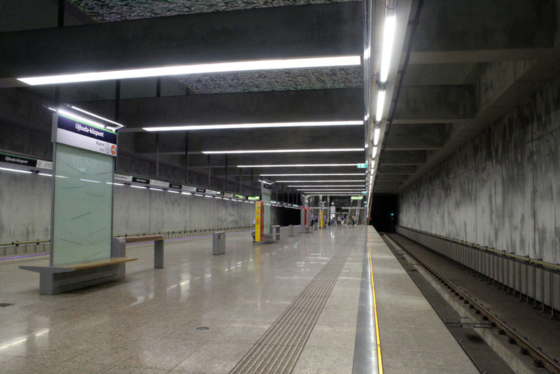 fovarosi.blog.hu: Metro4-UjbudaKozpont-20150726-22 - indafoto.hu