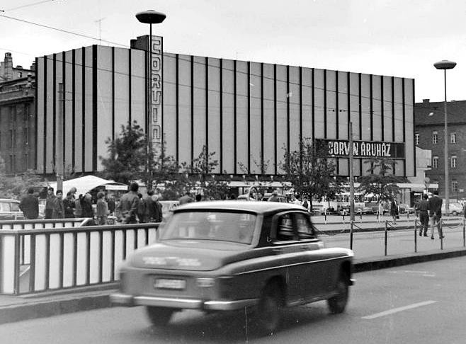 fovarosi.blog.hu: CorvinAruhaz-1967 - indafoto.hu