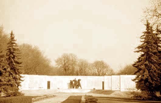 fovarosi.blog.hu: FiumeiUtiNemzetiSirkert-MunkasmozgalmiPantheon-RomanAndrasArchiv - indafoto.hu