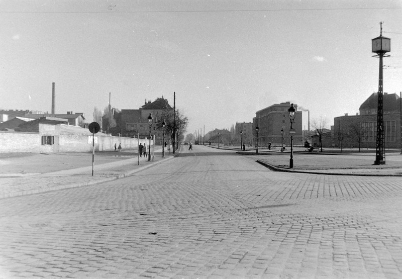 ArpadHidMetroallomas-1950esEvek-fortepan.hu-9211