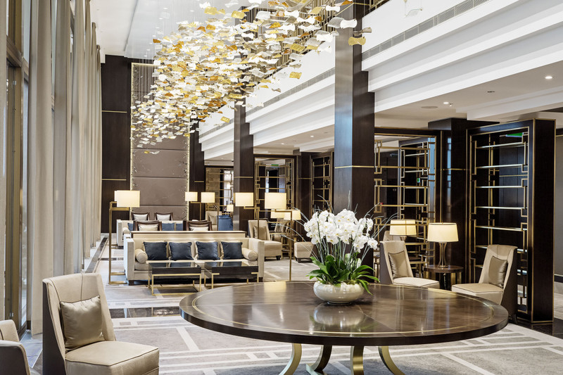 Hilton-BudaiVar-2017-LobbyLounge-Uj