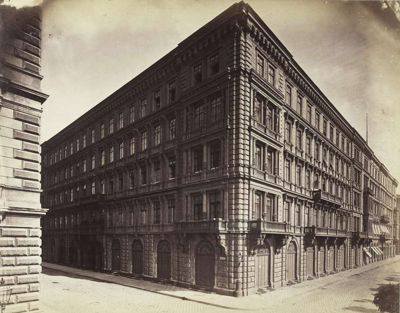 fovarosi.blog.hu: GanzAbrahamLakohaza-SzechenyiRakpart-1900Korul-KloszGyorgyFelvet - indafoto.hu