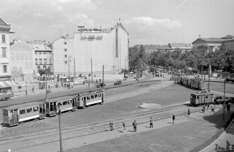 fovarosi.blog.hu: KalvinTer-1950esEvek-Fortepan.hu-16796 - indafoto.hu
