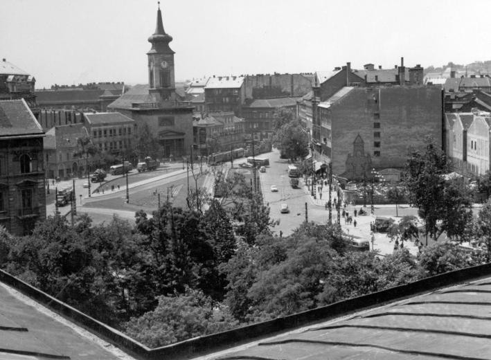 fovarosi.blog.hu: KalvinTer-1970esEvek-fortepan.hu-25752 - indafoto.hu