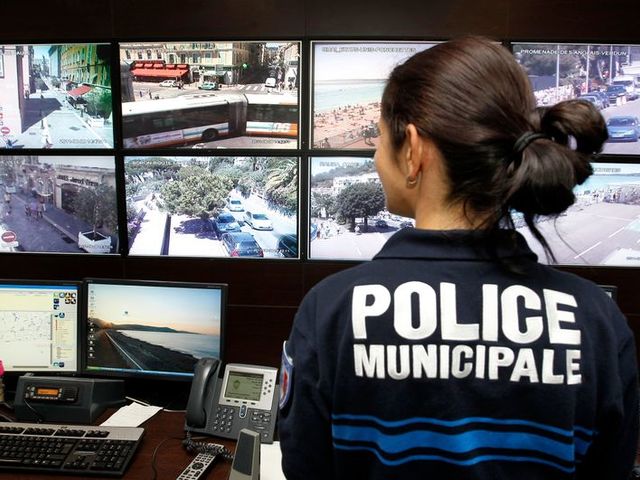 A francia rendvédelem 4. - Az önkormányzati rendőrség