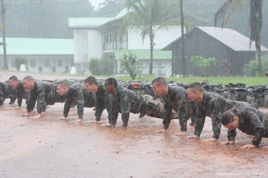 Stage-d-aguerrissement-au-CEFE-Guyane-Photo-6.jpg