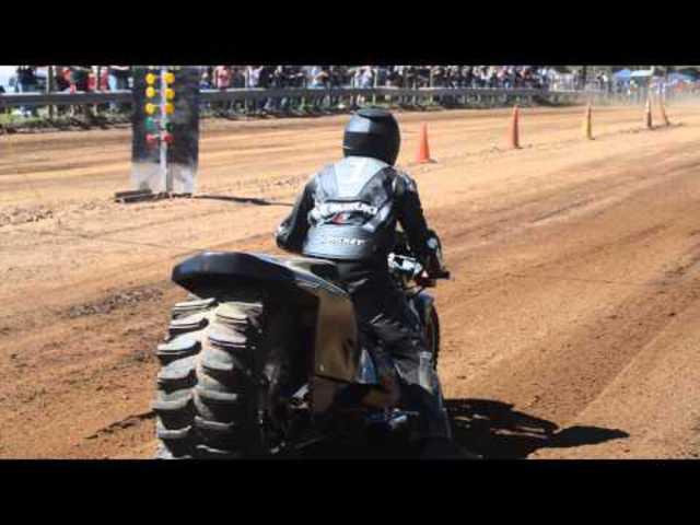 Dirt drag racing – videó