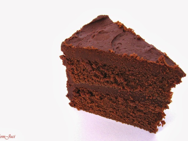 Brutális narancsos-étcsokoládés torta
