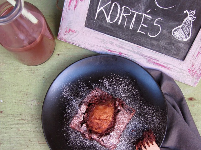 Lisztmentes körtés csokis süti