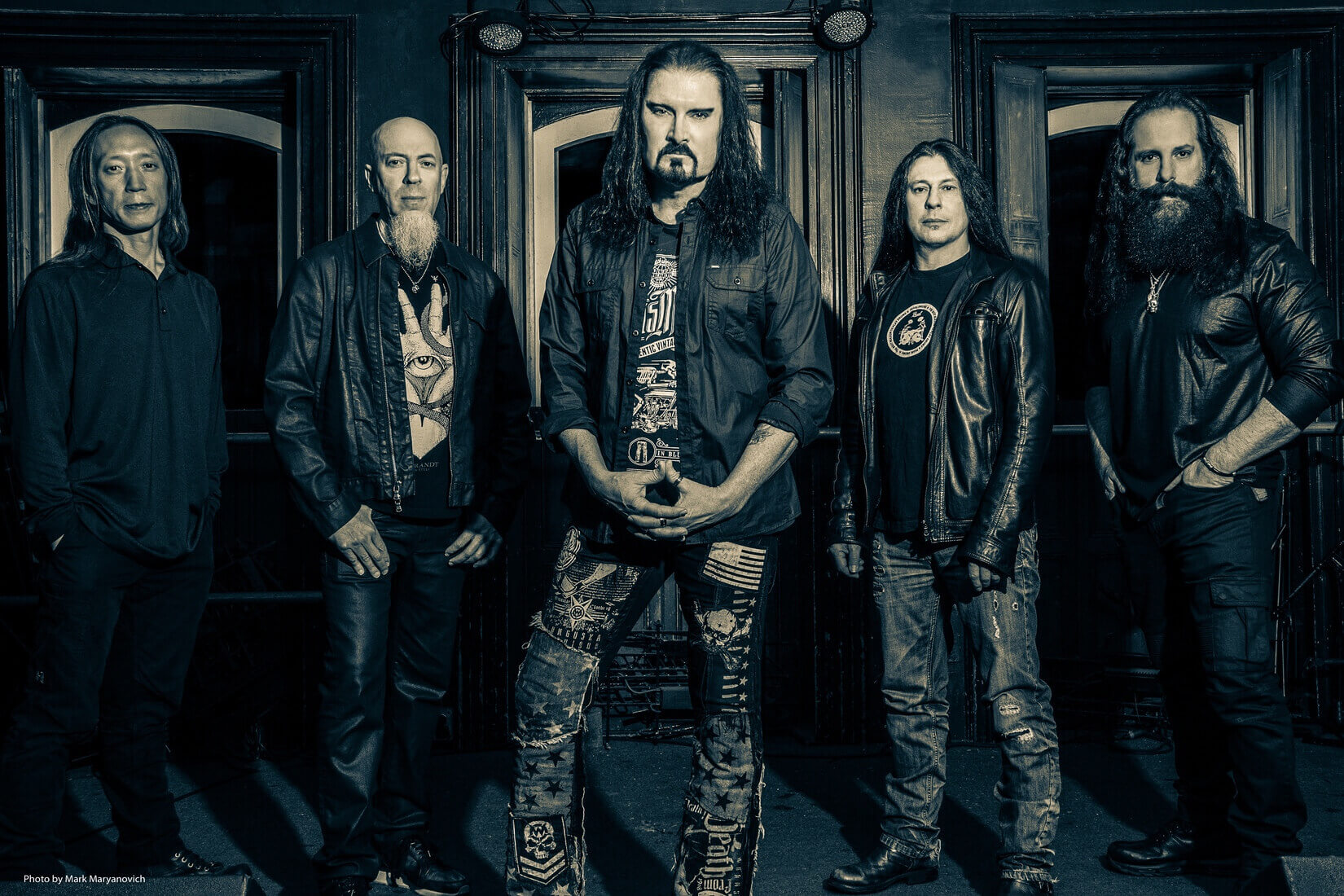 Klip: Dream Theater - Paralyzed