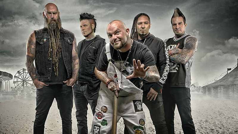 Klip: Five Finger Death Punch - Blue On Black