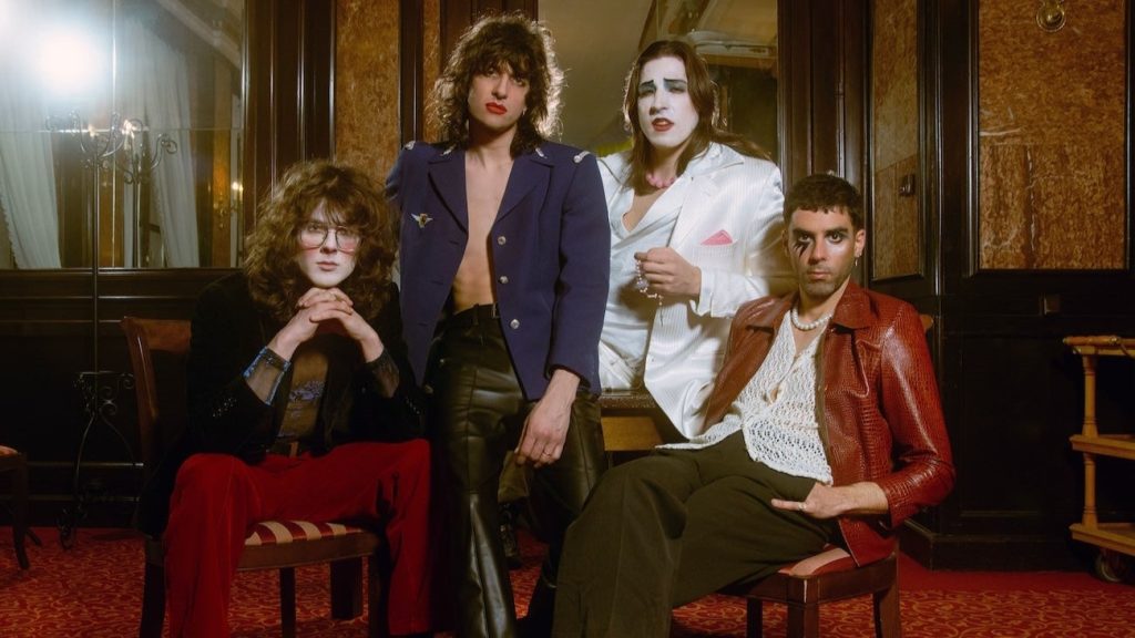 Az aranykor formái | Ivan and the Parazol – Belle Épopque (2025)