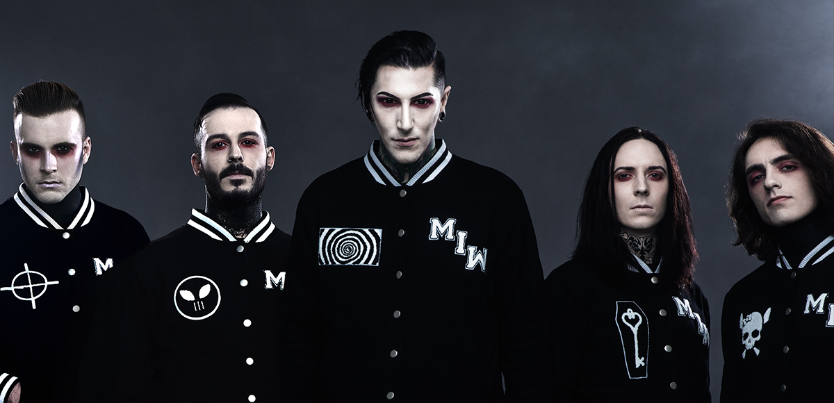 Klip: Motionless In White - Brand New Numb